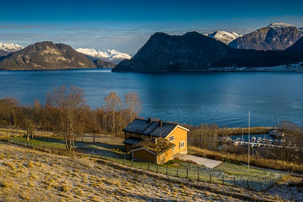 Moonvalley Lodge - Stort & Koselig Hus - Mandalen Dış mekan fotoğraf